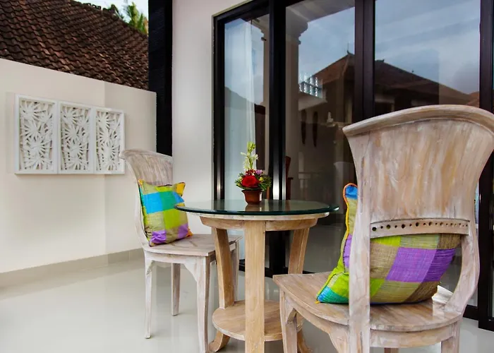 Warji House 1 Centre 3*