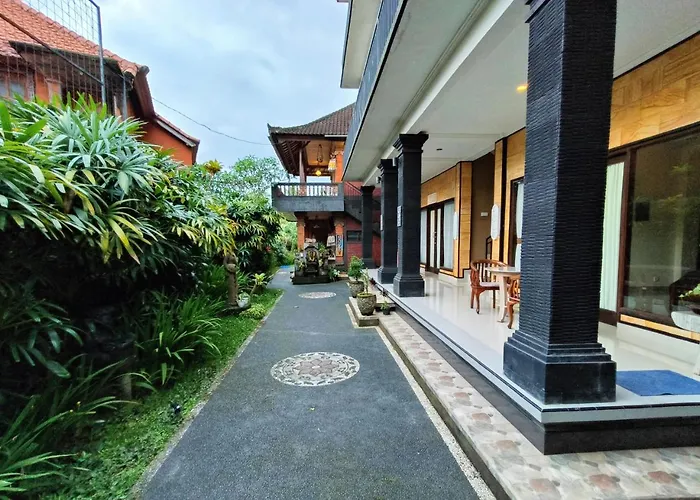 Warji House 1 Centre