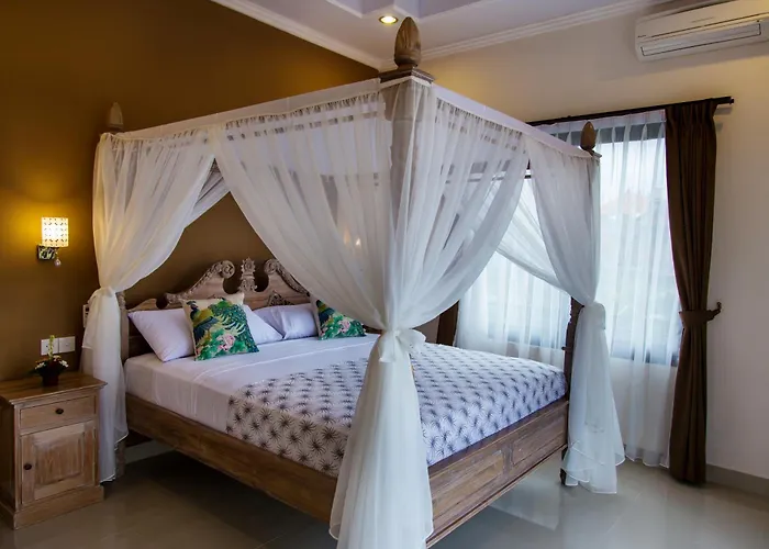 Warji House 1 Centre 3*